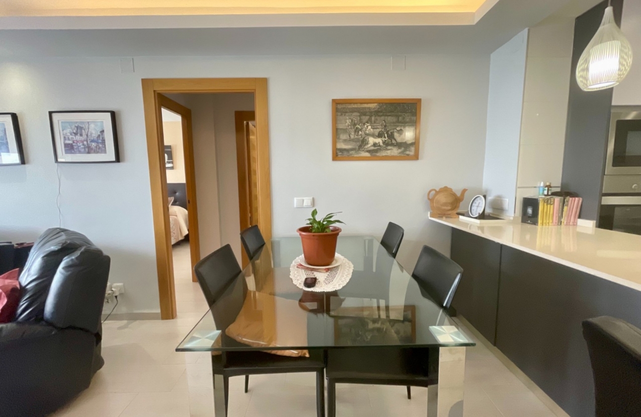 Resale - Apartment / flat - Torrevieja - Playa del Cura