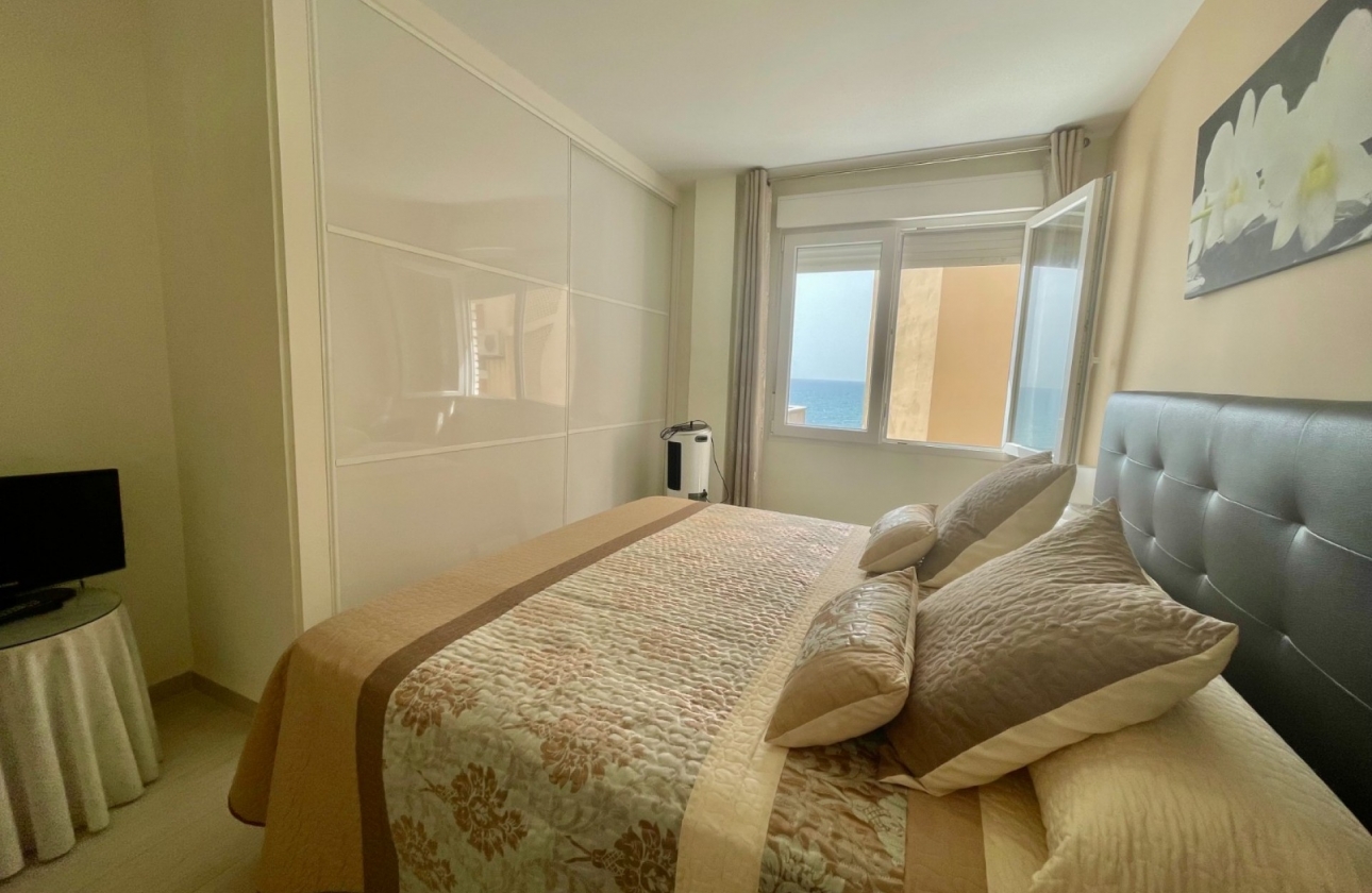 Resale - Apartment / flat - Torrevieja - Playa del Cura