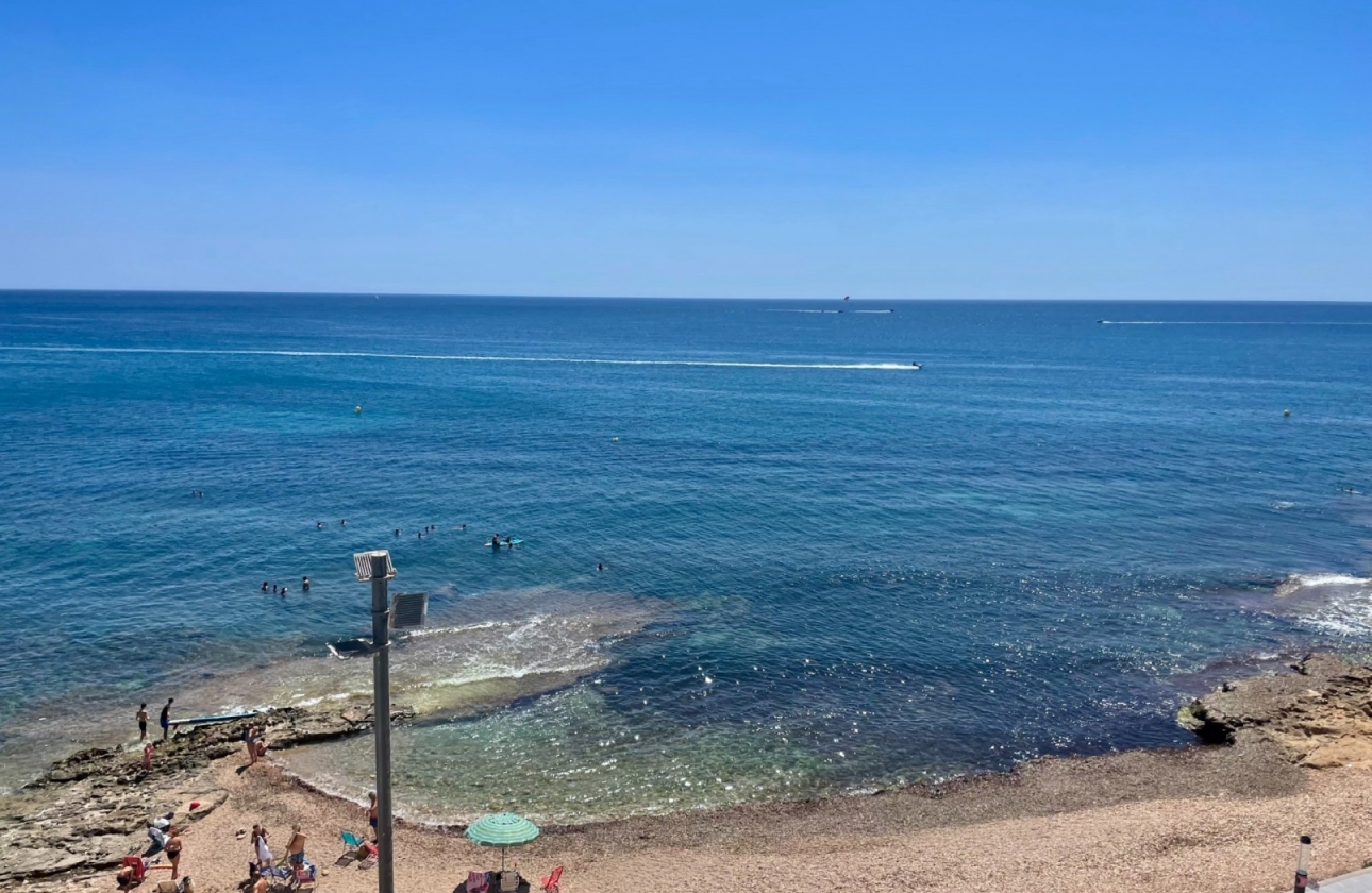 Resale - Apartment / flat - Torrevieja - Playa del Cura