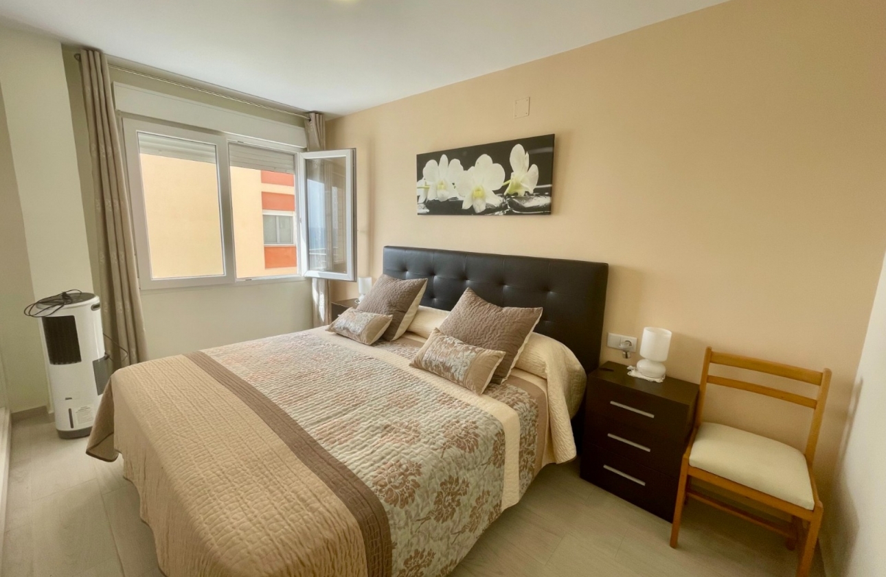 Resale - Apartment / flat - Torrevieja - Playa del Cura