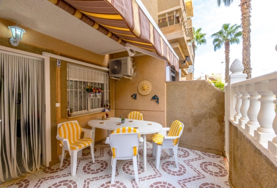 Resale - Apartment / flat - Torrevieja - Center