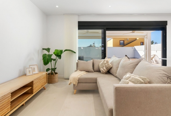 Resale - Villa - Torrevieja - San Luis