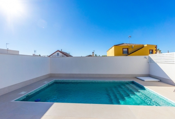 Resale - Villa - Torrevieja - San Luis