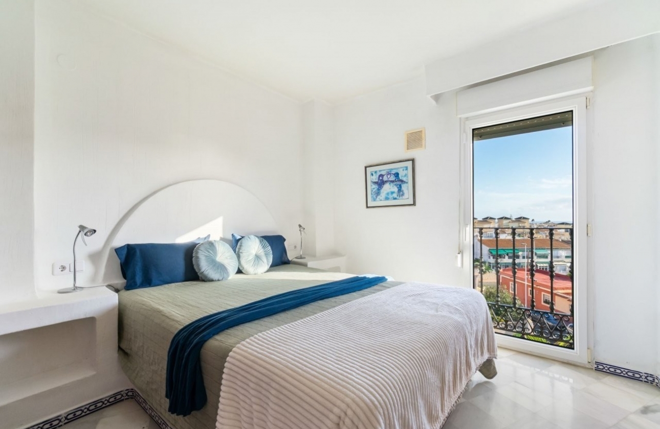 Resale - Apartment / flat - Torrevieja - Playa Los Locos