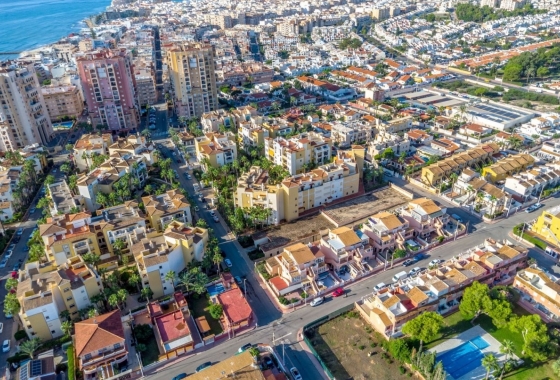 Resale - Apartment / flat - Torrevieja - Playa Los Locos