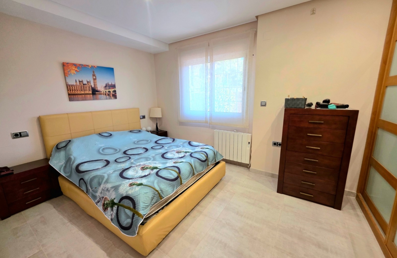 Resale - Villa - Torrevieja - Cabo Cervera