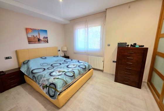 Resale - Villa - Torrevieja - Cabo Cervera