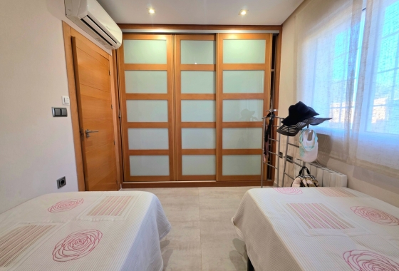 Resale - Villa - Torrevieja - Cabo Cervera