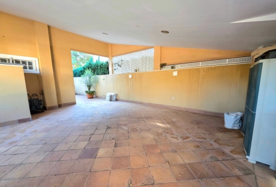 Resale - Villa - Torrevieja - Cabo Cervera