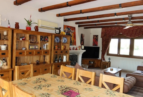 Resale - Finca / Country Property - Orihuela Costa - Orihuela