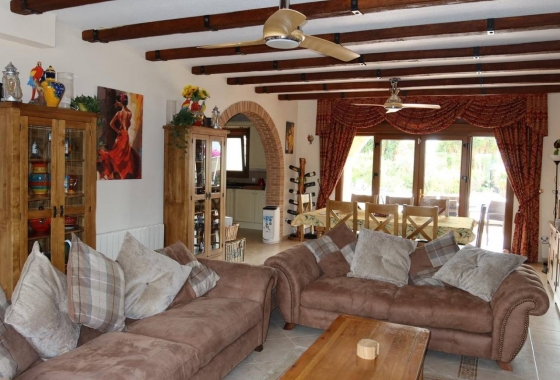 Resale - Finca / Country Property - Orihuela Costa - Orihuela