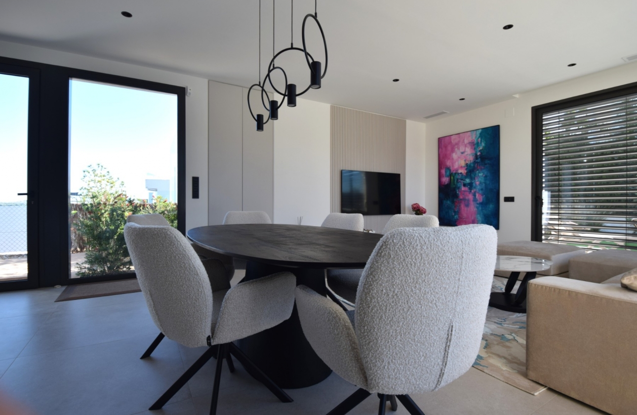 Resale - Villa - Orihuela Costa - Las Colinas golf