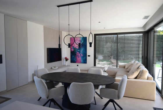 Resale - Villa - Orihuela Costa - Las Colinas golf