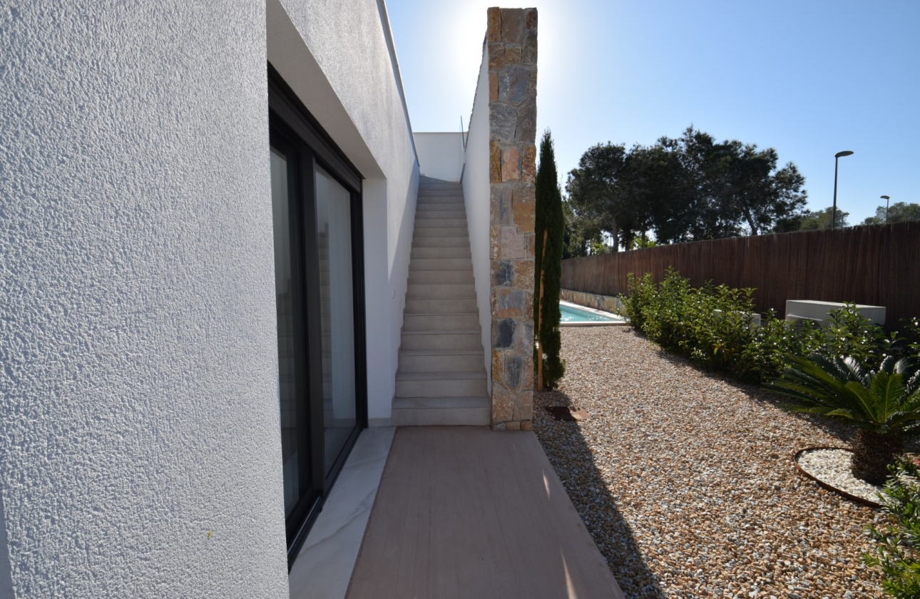 Resale - Villa - Orihuela Costa - Las Colinas golf