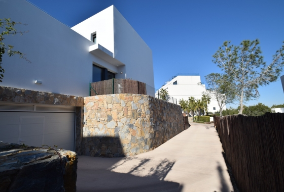 Resale - Villa - Orihuela Costa - Las Colinas golf