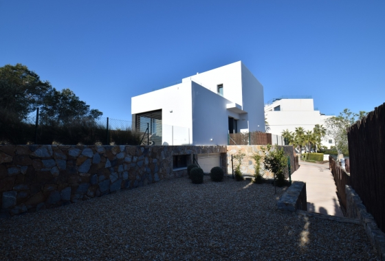 Resale - Villa - Orihuela Costa - Las Colinas golf