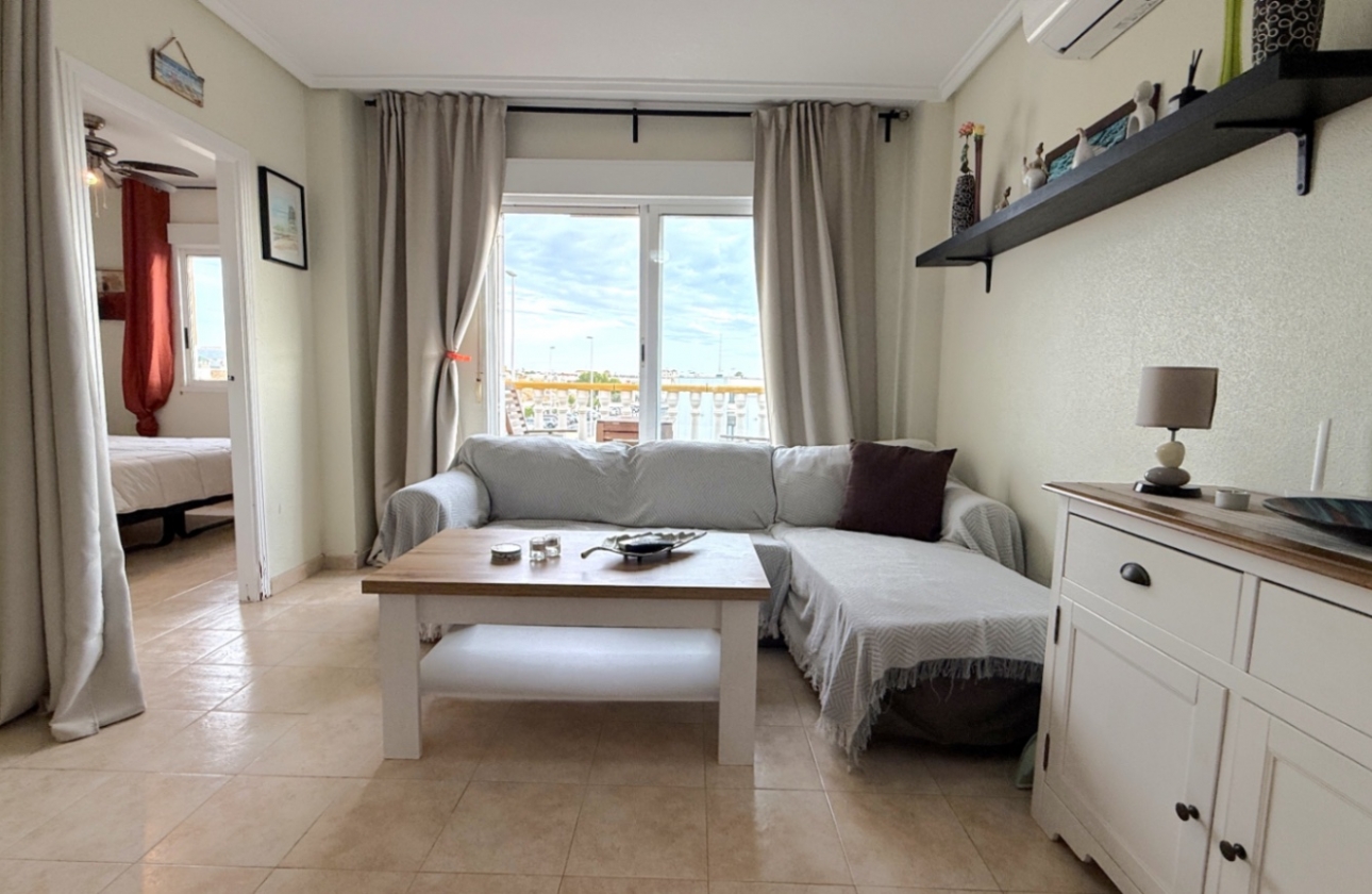 Resale - Apartment / flat - Orihuela Costa - Costa Blanca