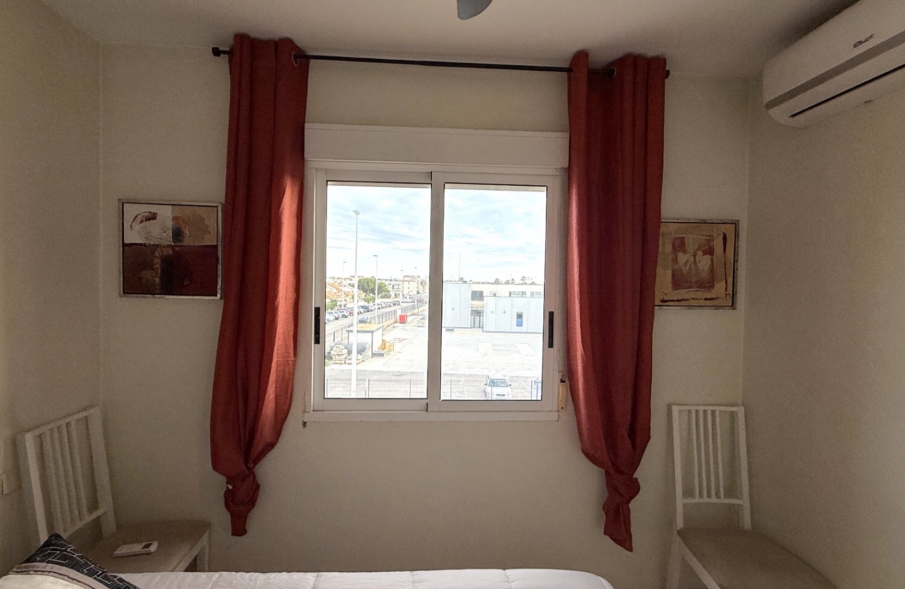 Resale - Apartment / flat - Orihuela Costa - Costa Blanca