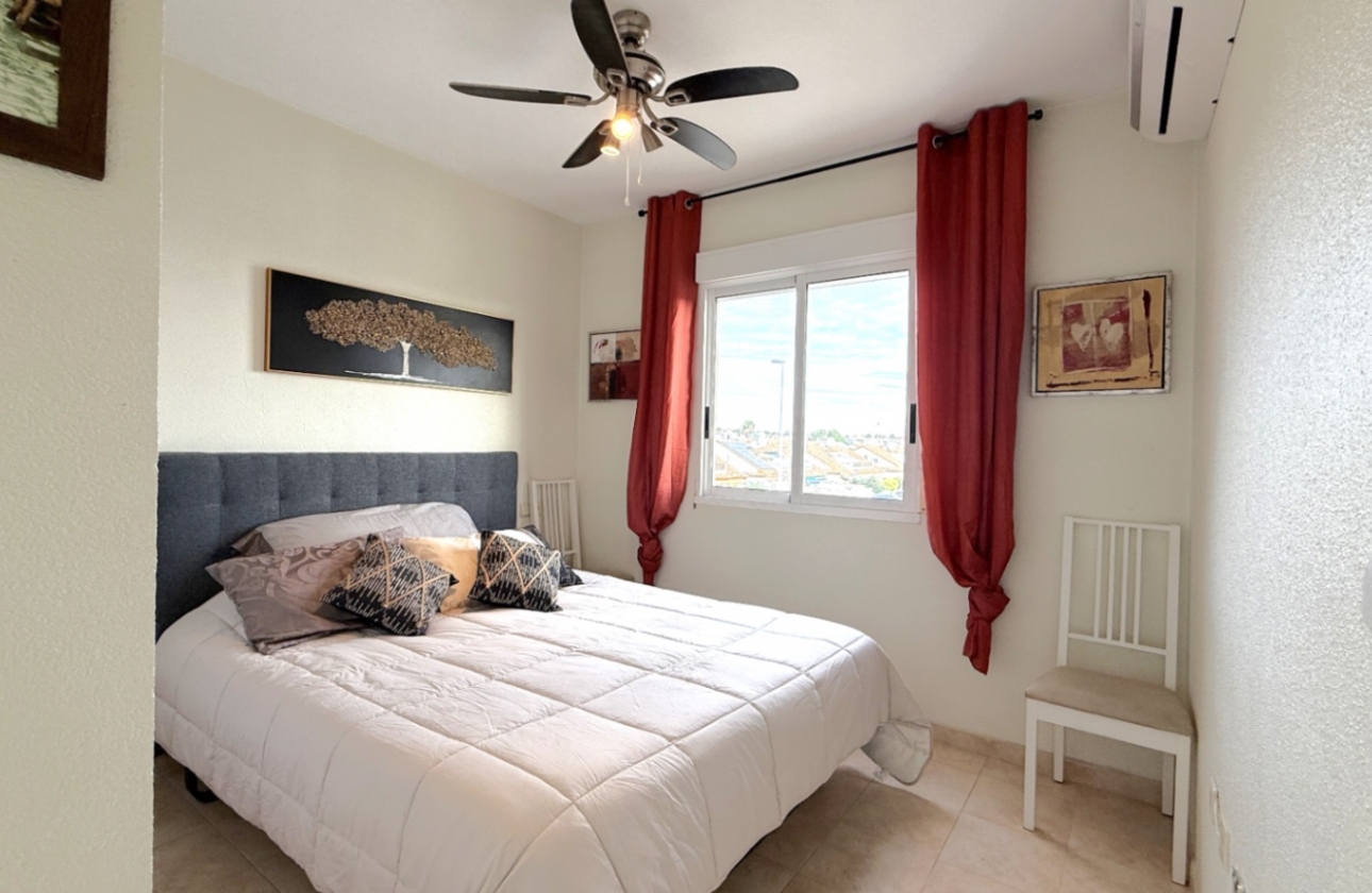 Resale - Apartment / flat - Orihuela Costa - Costa Blanca