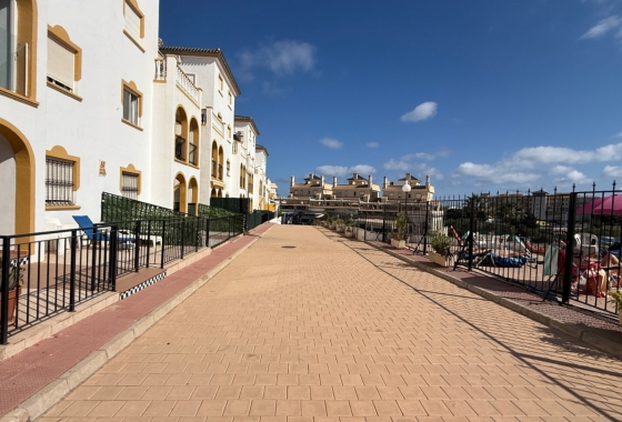 Resale - Apartment / flat - Orihuela Costa - Costa Blanca