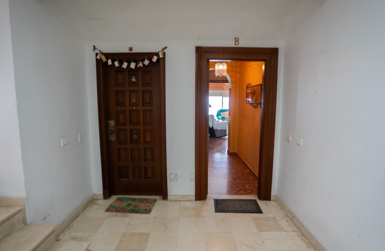 Resale - Apartment / flat - Torrevieja - Costa Blanca