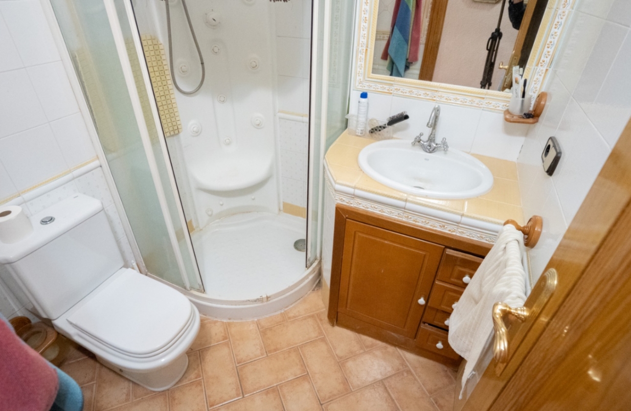 Resale - Apartment / flat - Torrevieja - Costa Blanca