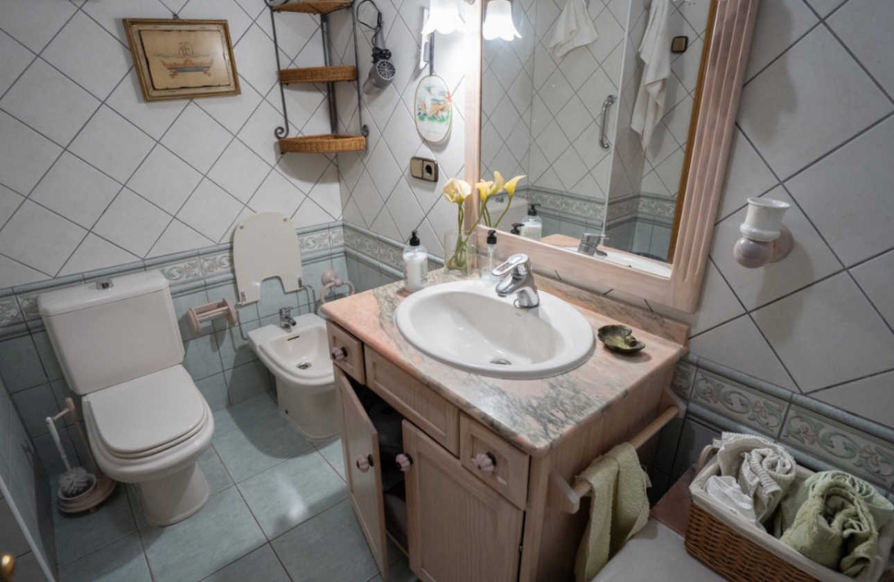 Resale - Apartment / flat - Torrevieja - Costa Blanca