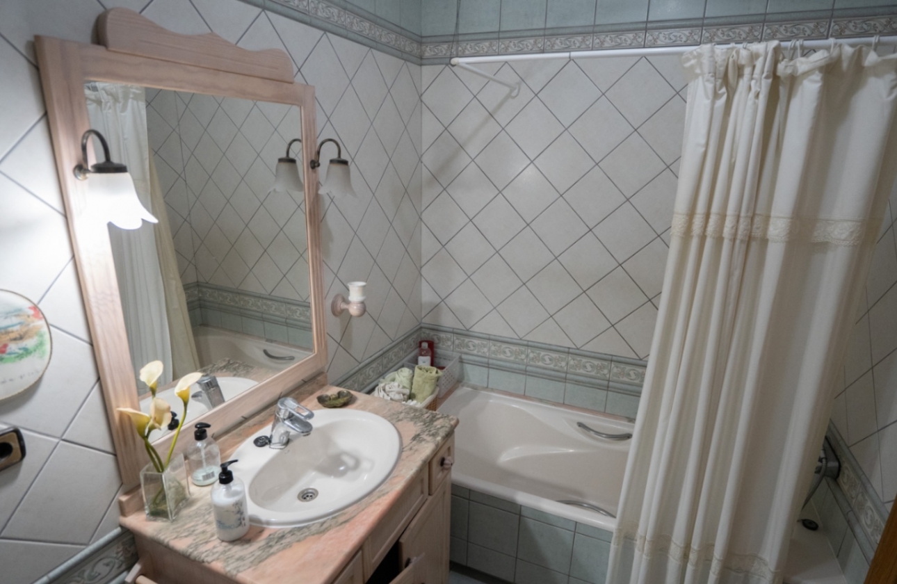 Resale - Apartment / flat - Torrevieja - Costa Blanca