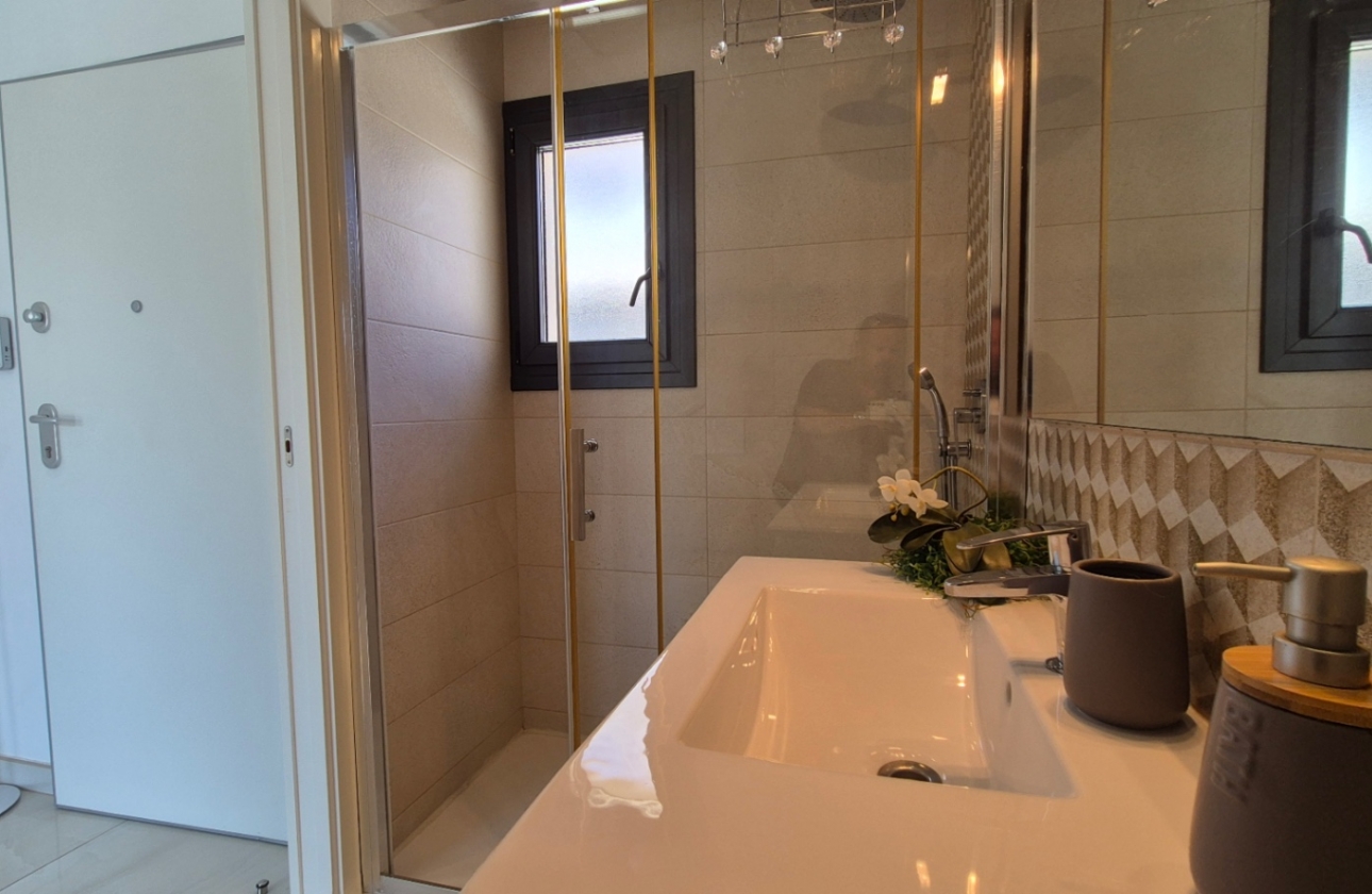 Resale - Villa - Torrevieja - Costa Blanca