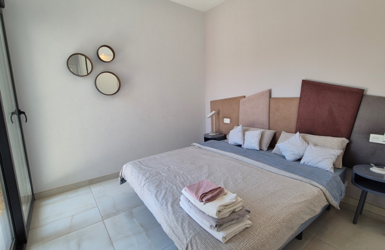 Resale - Villa - Torrevieja - Costa Blanca