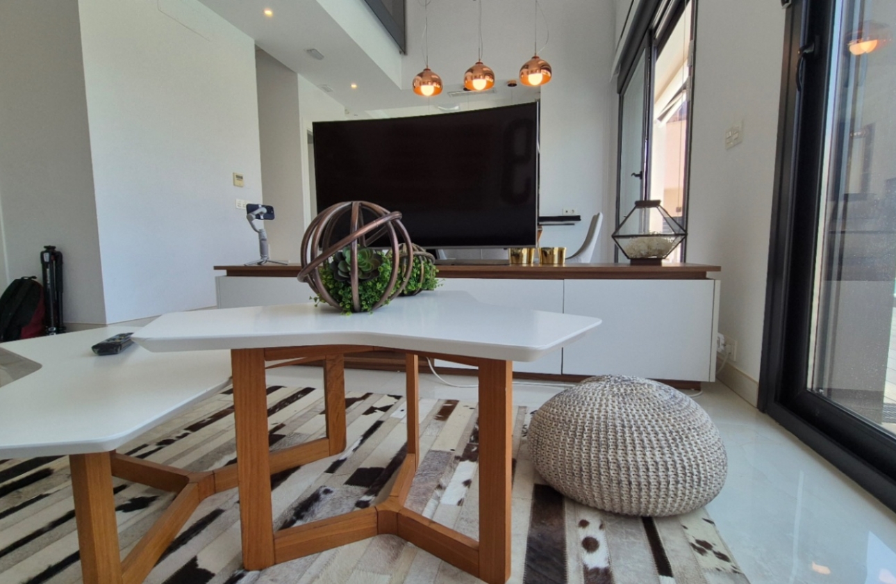 Resale - Villa - Torrevieja - Costa Blanca