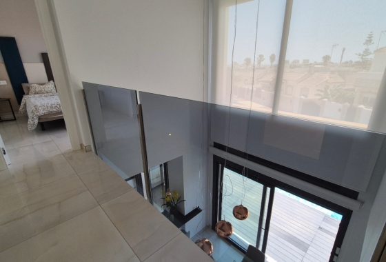 Resale - Villa - Torrevieja - Costa Blanca