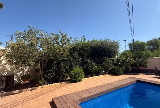 Resale - Villa - Torrevieja - Costa Blanca