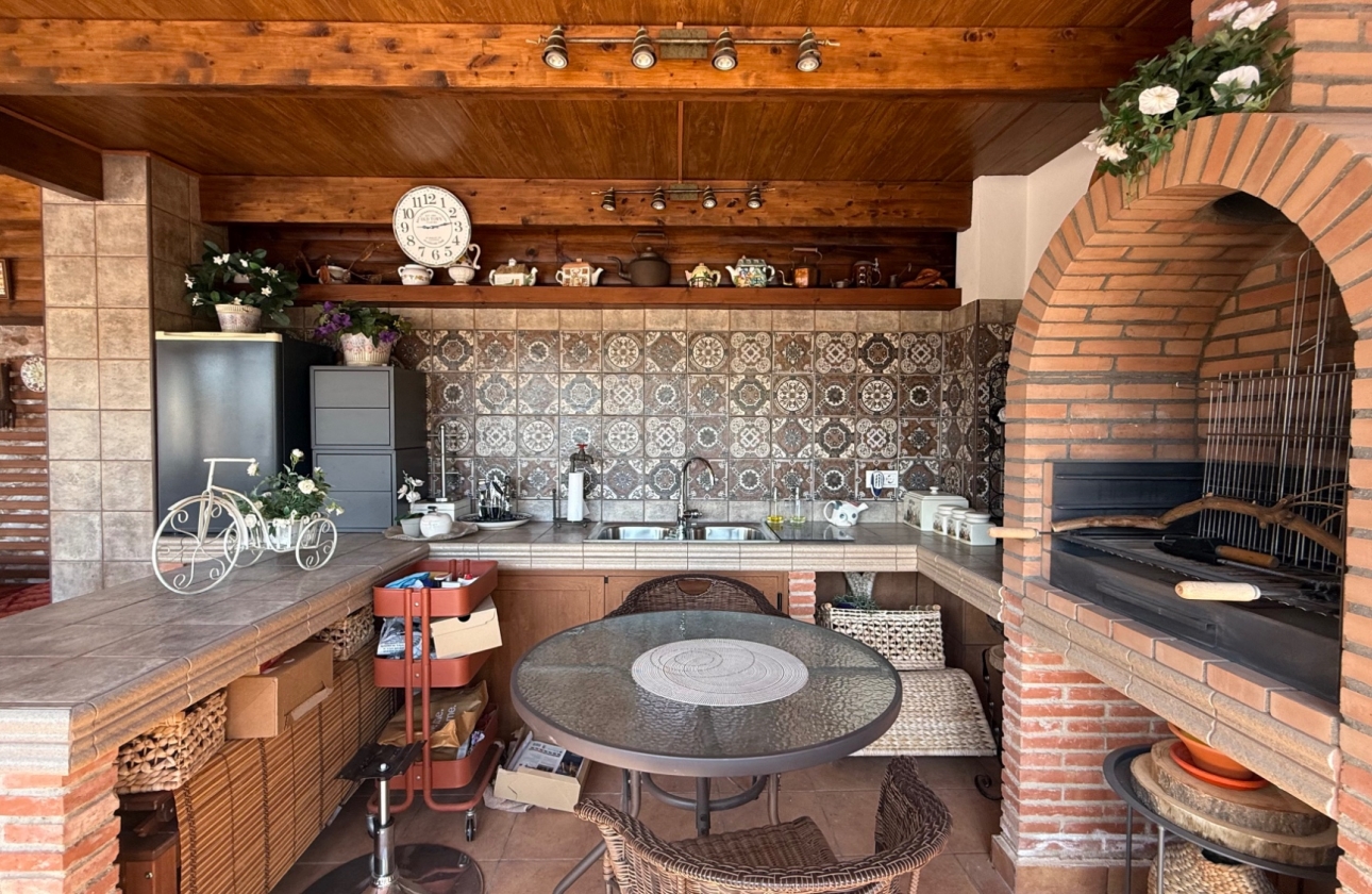 Resale - Villa - Torrevieja - Costa Blanca