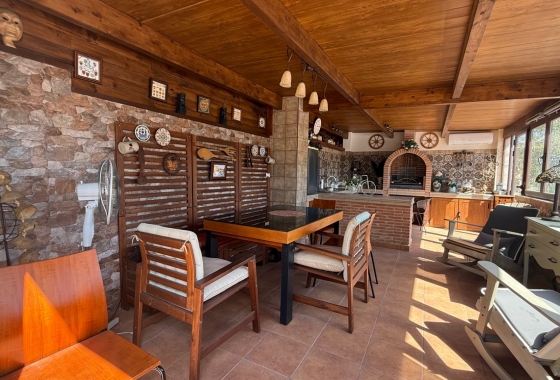 Resale - Villa - Torrevieja - Costa Blanca