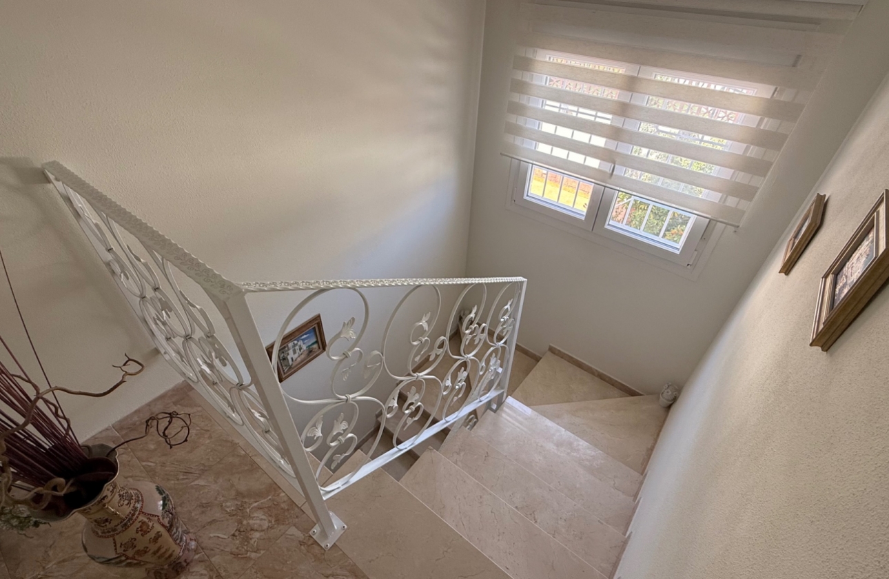 Resale - Villa - Torrevieja - Costa Blanca