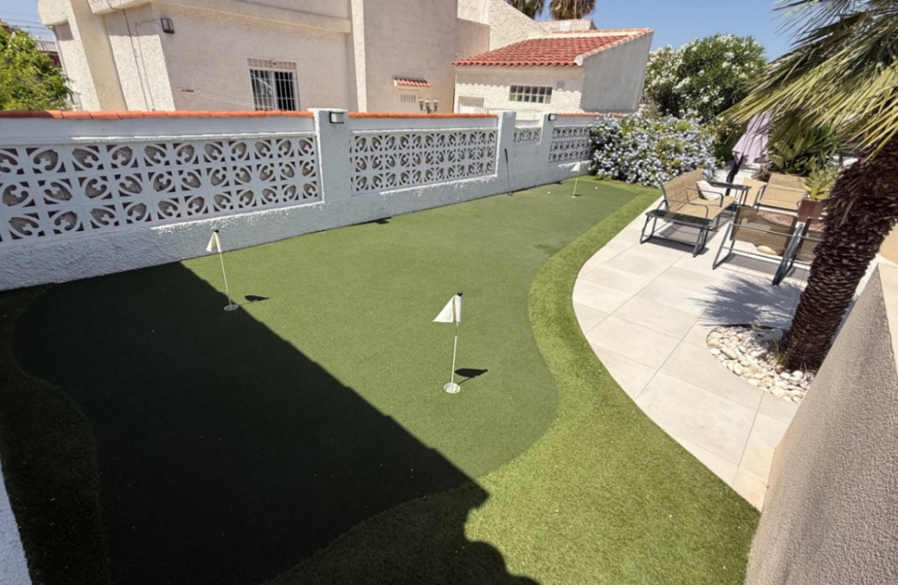 Resale - Villa - Torrevieja - Costa Blanca