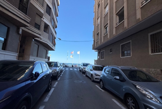 Resale - Apartment / flat - Torrevieja - Costa Blanca