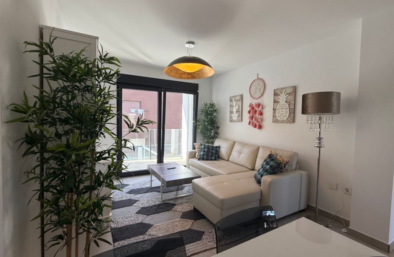 Resale - Apartment / flat - Pilar de la Horadada - Costa Blanca