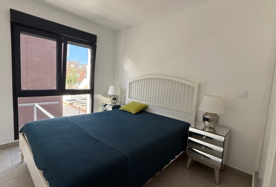 Resale - Apartment / flat - Pilar de la Horadada - Costa Blanca