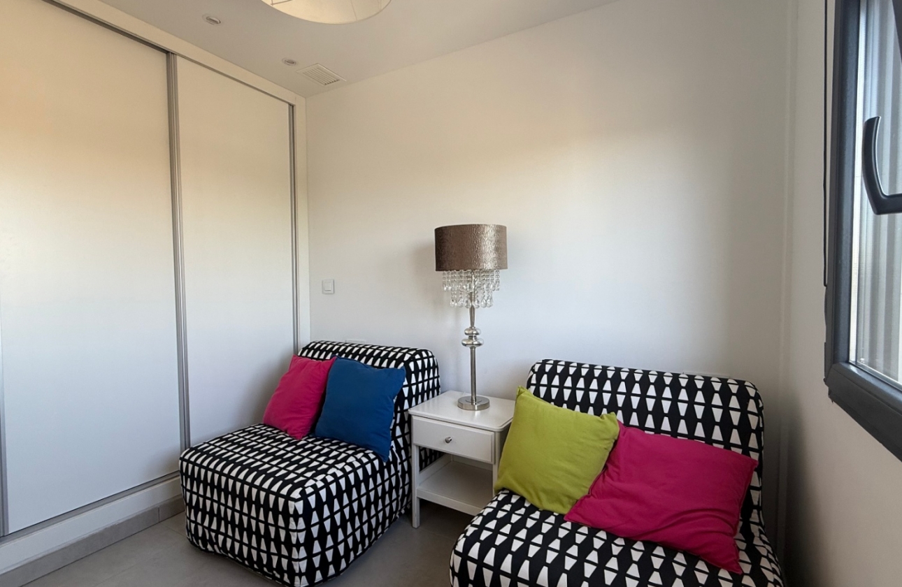Resale - Apartment / flat - Pilar de la Horadada - Costa Blanca