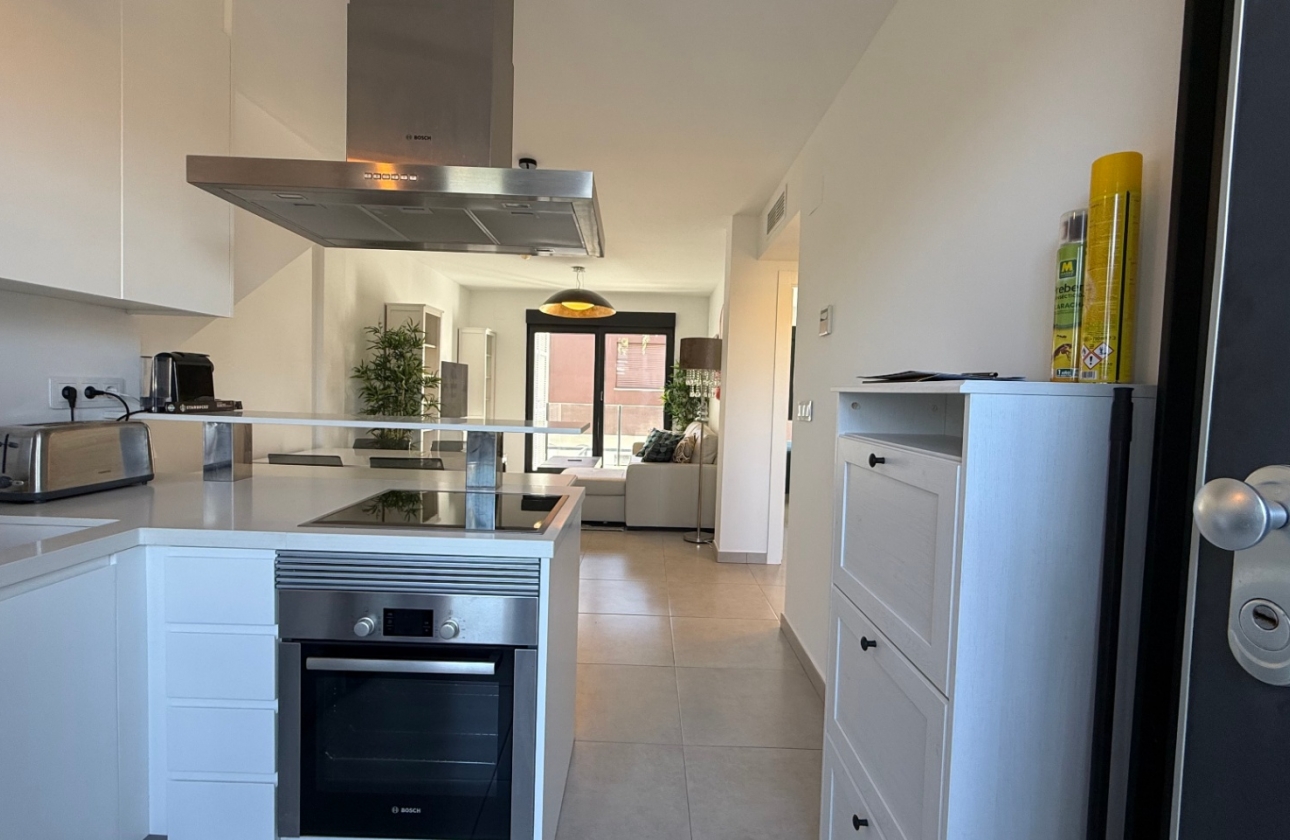 Resale - Apartment / flat - Pilar de la Horadada - Costa Blanca