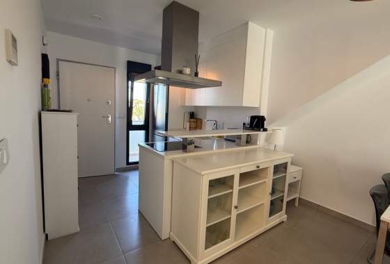 Resale - Apartment / flat - Pilar de la Horadada - Costa Blanca