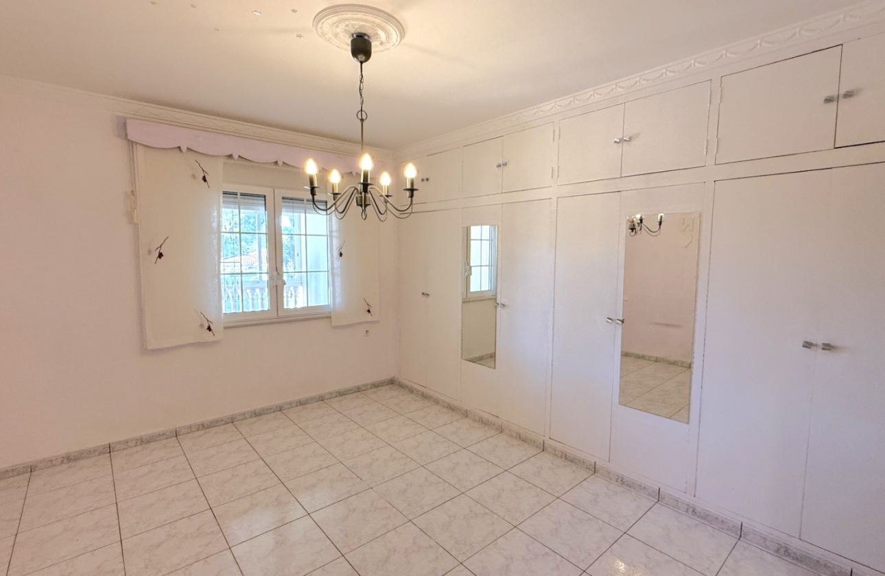 Resale - Villa - Pilar de la Horadada - Costa Blanca