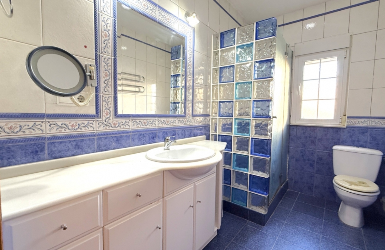 Resale - Villa - Pilar de la Horadada - Costa Blanca