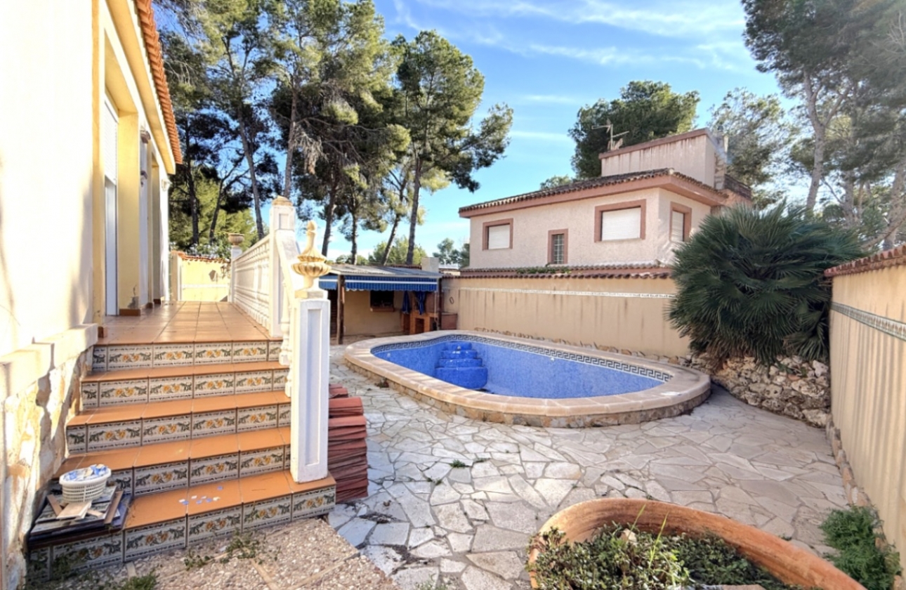 Resale - Villa - Pilar de la Horadada - Costa Blanca