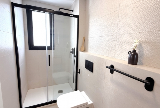 Resale - Apartment / flat - Pilar de la Horadada - Costa Blanca