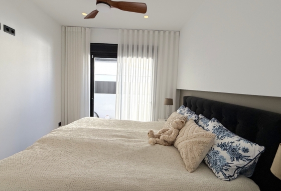 Resale - Apartment / flat - Pilar de la Horadada - Costa Blanca