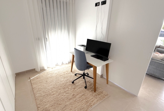 Resale - Apartment / flat - Pilar de la Horadada - Costa Blanca