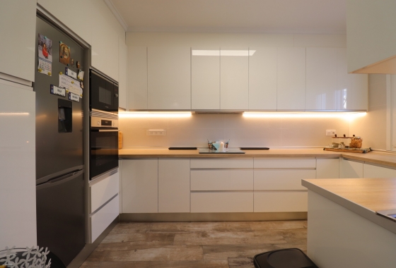 Resale - Villa - Orihuela Costa - Villamartín